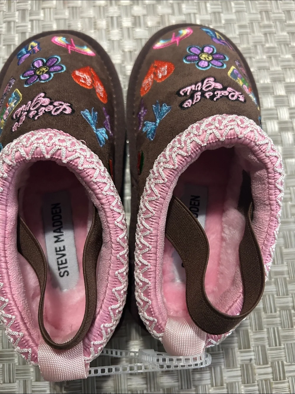 Steve Madden cozy slip